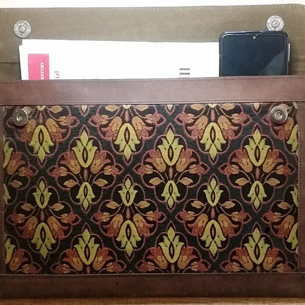 Cowhide Leather Handmade Laptop Case/Document Holder For Macbook & Slim Laptops